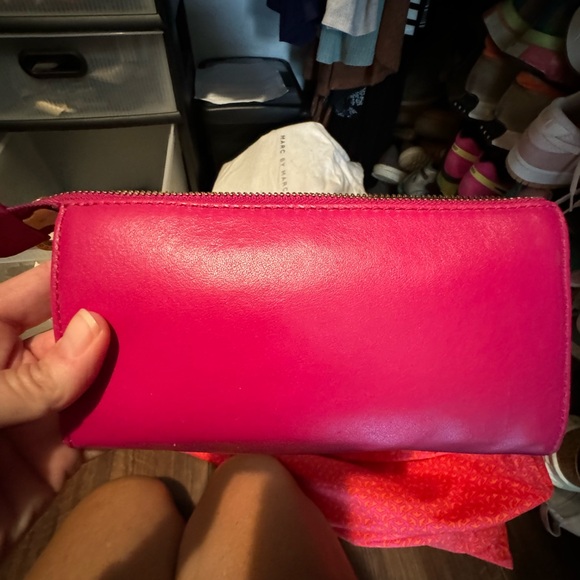 Marc Jacobs wallet - Picture 3 of 7
